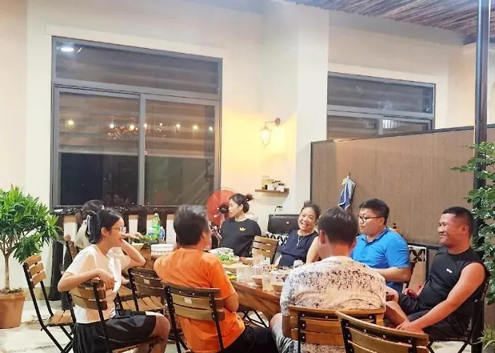Quan Phat Apartment *
